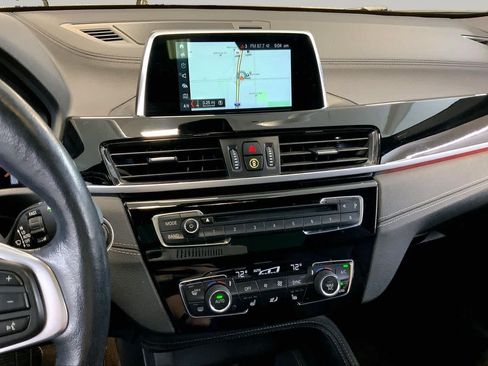 Used 2019 BMW X2 xDrive28i w/ Convenience Package AWD/4WD image 6
