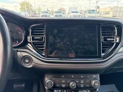 Used 2022 Dodge Durango R/T image 11