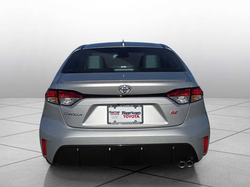 New 2026 Toyota Corolla SE image 4