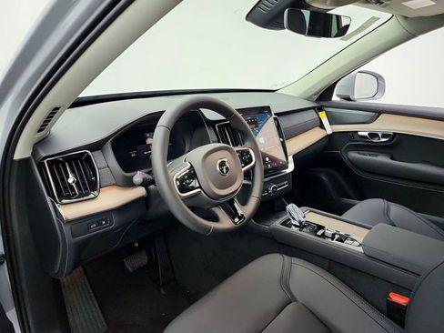 New 2026 Volvo XC90 T8 Plus w/ Protection Package AWD/4WD image 20