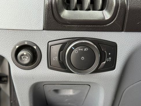 Used 2018 Ford Transit 250 T-250 130 Low Rf 9000 GVWR Sl w/ Interior Upgrade Package image 30