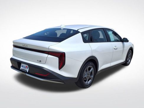 Used 2025 Kia K4 FWD image 9