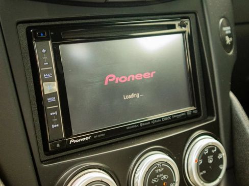 Used 2009 Nissan 370Z NISMO RWD image 27