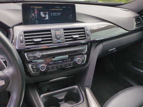 Used 2016 BMW M3 RWD image 31