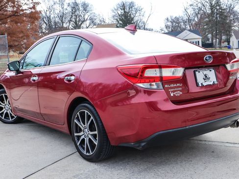 Used 2018 Subaru Impreza 2.0i Limited image 14