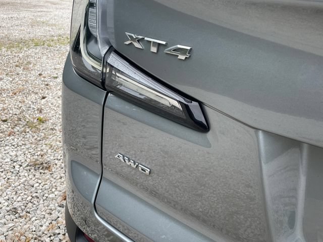 Used 2023 Cadillac XT4 Sport w/ Cold Weather Package AWD/4WD image 13