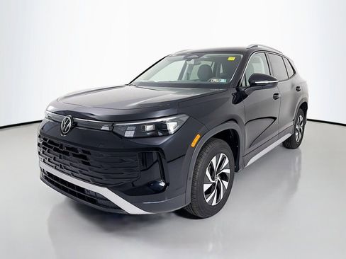 New 2026 Volkswagen Tiguan S AWD/4WD image 3