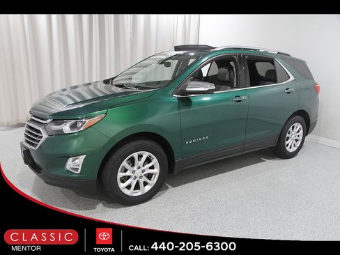 Used 2018 Chevrolet Equinox Premier AWD/4WD image 3