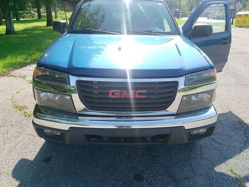 Used 2005 GMC Canyon SLE w/ Safe And Sound Package AWD/4WD image 28