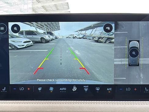 Used 2025 Lincoln Corsair Reserve FWD image 17