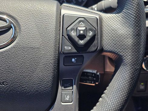 Certified 2023 Toyota Tacoma TRD Sport w/ Advanced Technology Package AWD/4WD image 31