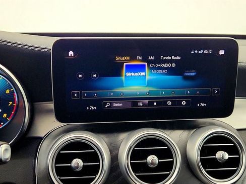 Used 2023 Mercedes-Benz GLC 300 4MATIC Coupe image 18