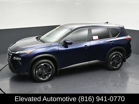 Used 2024 Nissan Rogue SV w/ SV Premium Package AWD/4WD image 25