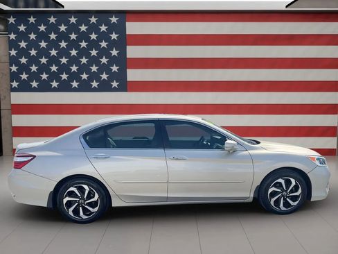 Used 2016 Honda Accord EX-L image 2