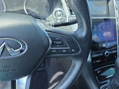 Used 2019 INFINITI Q50 Luxe w/ Essential Package (3.0T Luxe) AWD/4WD image 20