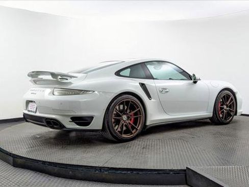Used 2016 Porsche 911 Turbo image 8