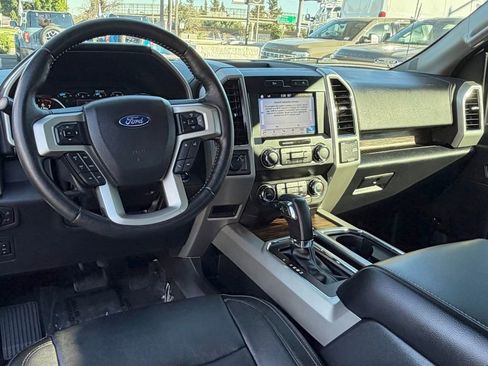 Certified 2019 Ford F150 Lariat image 27