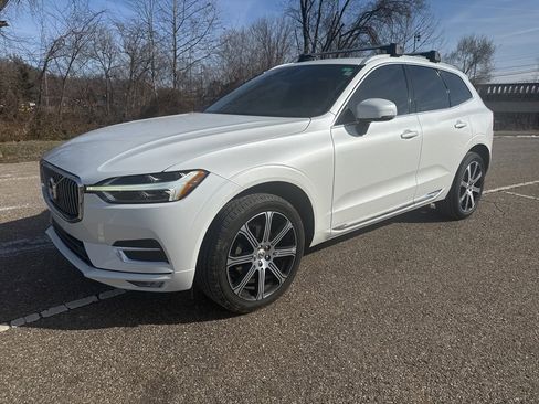 Used 2020 Volvo XC60 T5 Inscription w/ Protection Package Premier image 2