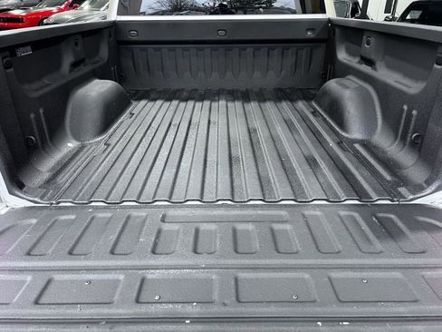 Used 2018 Chevrolet Silverado 1500 Custom w/ Trailering Package image 22