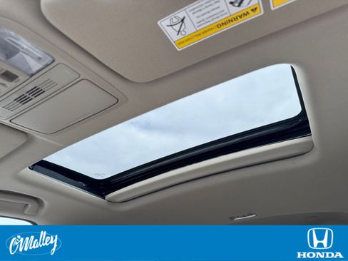 Certified 2022 Honda CR-V EX image 23