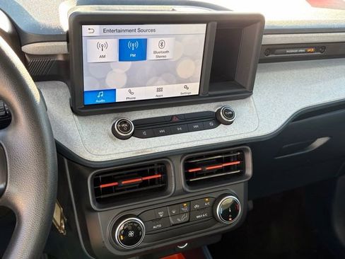 Used 2024 Ford Maverick XLT image 19