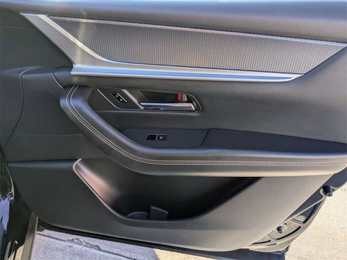 Used 2025 MAZDA CX-70 3.3 Turbo w/ Preferred Package image 34