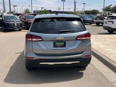 Used 2024 Chevrolet Equinox LT FWD image 7