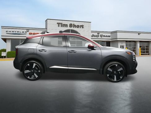 Used 2026 Nissan Kicks SR w/ SR Premium Package AWD/4WD image 6