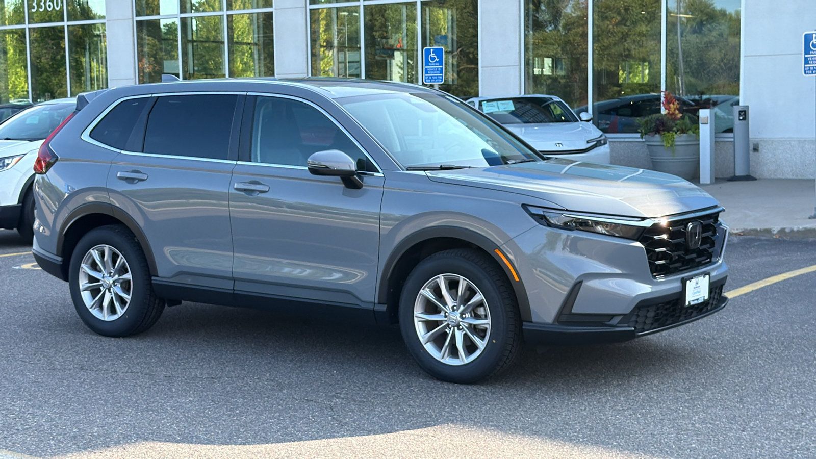 Certified 2024 Honda CR-V EX image 1