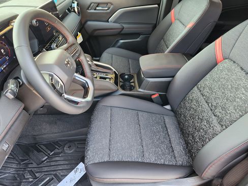 New 2026 Chevrolet Colorado Z71 image 10