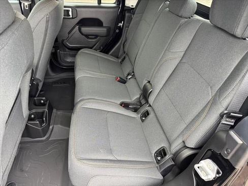 New 2026 Jeep Gladiator Sport image 36