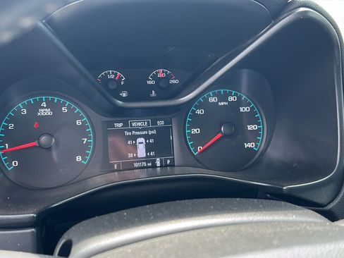 Used 2021 Chevrolet Colorado LT w/ Fleet Safety Package image 5