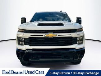 Used 2024 Chevrolet Silverado 2500 Custom w/ Custom Convenience Package video 2