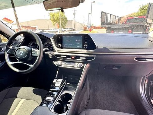 Used 2022 Hyundai Sonata SEL FWD image 13
