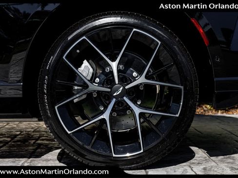 Used 2025 Aston Martin DBX 707 image 42