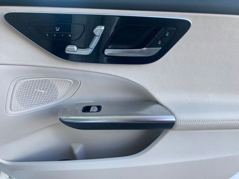 Certified 2023 Mercedes-Benz C 300 4MATIC Sedan image 23