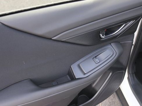 Used 2025 Subaru Outback Premium w/ Popular Package #1A image 17