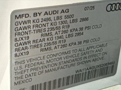 Certified 2025 Audi Q5 Premium w/ Convenience Package AWD/4WD image 30