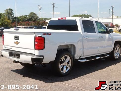 Used 2018 Chevrolet Silverado 1500 Custom w/ Custom Value Package AWD/4WD image 7