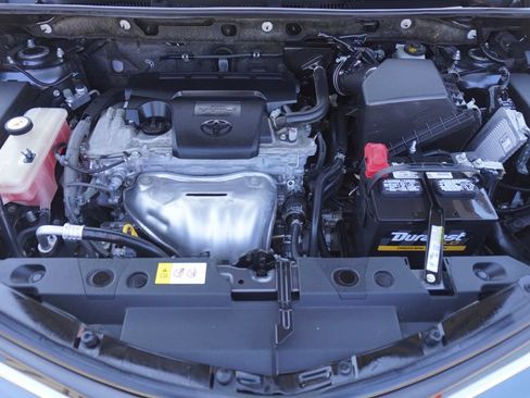 Used 2018 Toyota RAV4 XLE FWD image 24