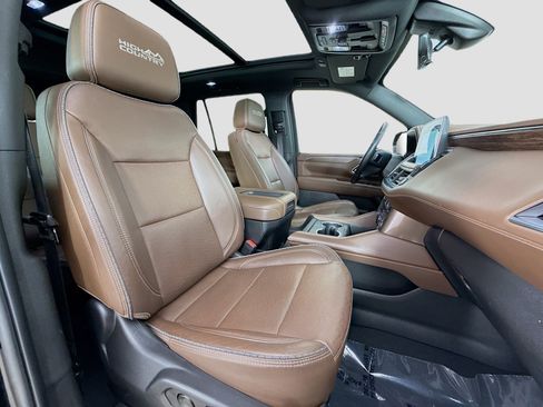 Used 2022 Chevrolet Tahoe High Country image 31