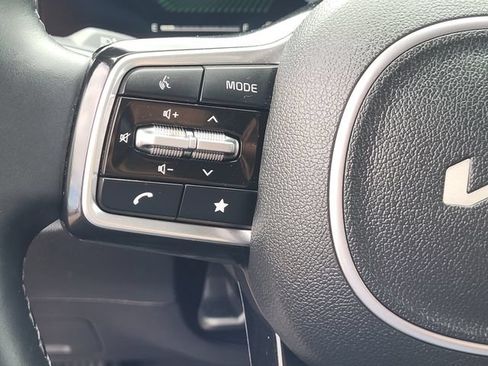 Used 2025 Kia Sorento S w/ Panoramic Sunroof Package FWD image 15