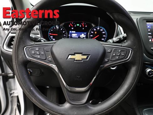 Used 2021 Chevrolet Equinox LT FWD image 10