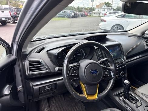 Used 2021 Subaru Crosstrek 2.5i Sport w/ Moonroof Package AWD/4WD image 9