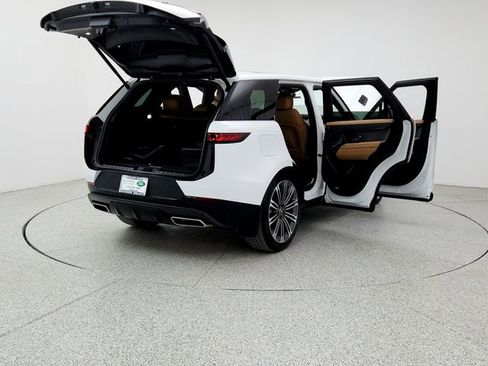 Certified 2025 Land Rover Range Rover Sport SE image 11