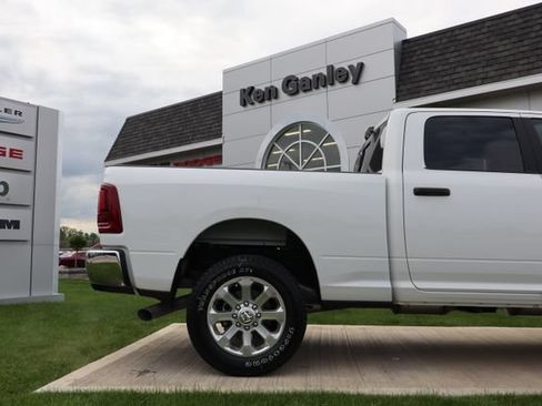 Used 2026 RAM 3500 Big Horn AWD/4WD image 43