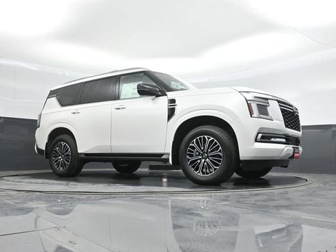 New 2026 Nissan Armada SL w/ Captain's Chari Seat Package image 46