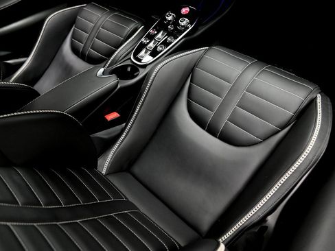 Used 2025 McLaren GTS image 23