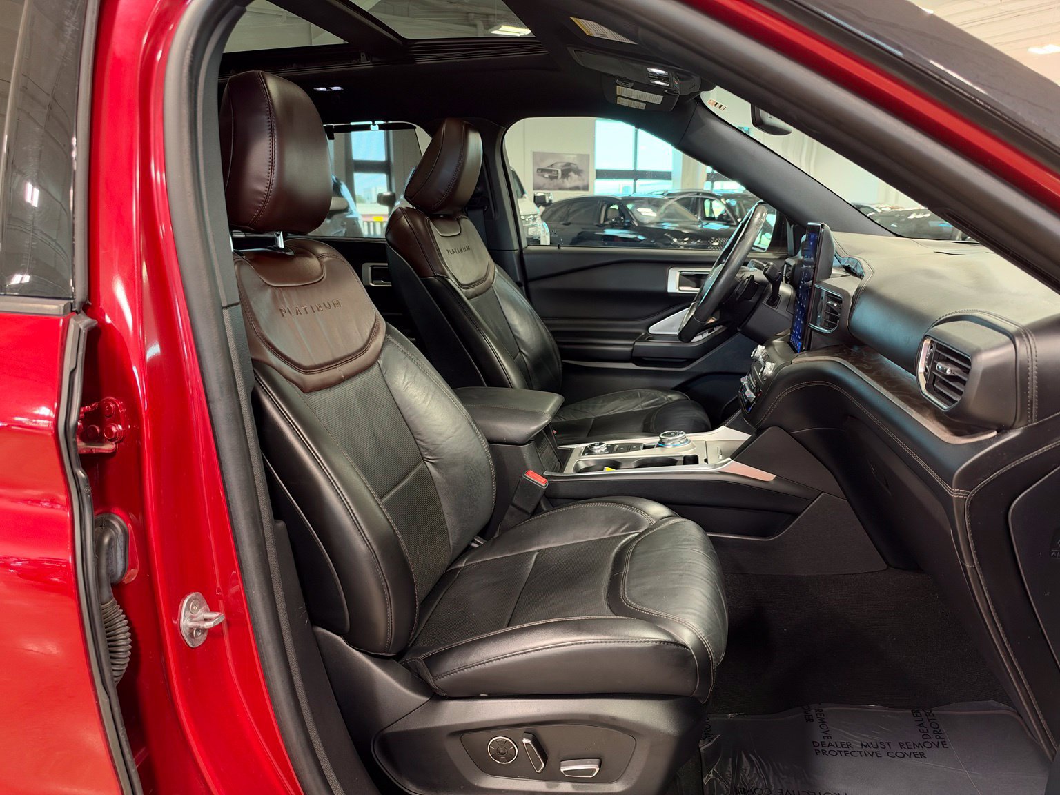 Used 2020 Ford Explorer Platinum w/ Premium Technology Package AWD/4WD image 49