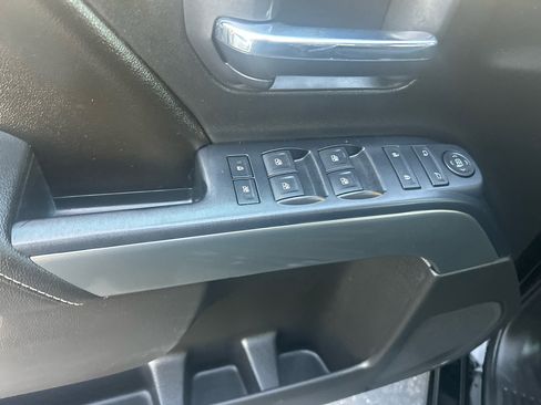 Used 2016 Chevrolet Silverado 1500 LT w/ Max Trailering Package image 11